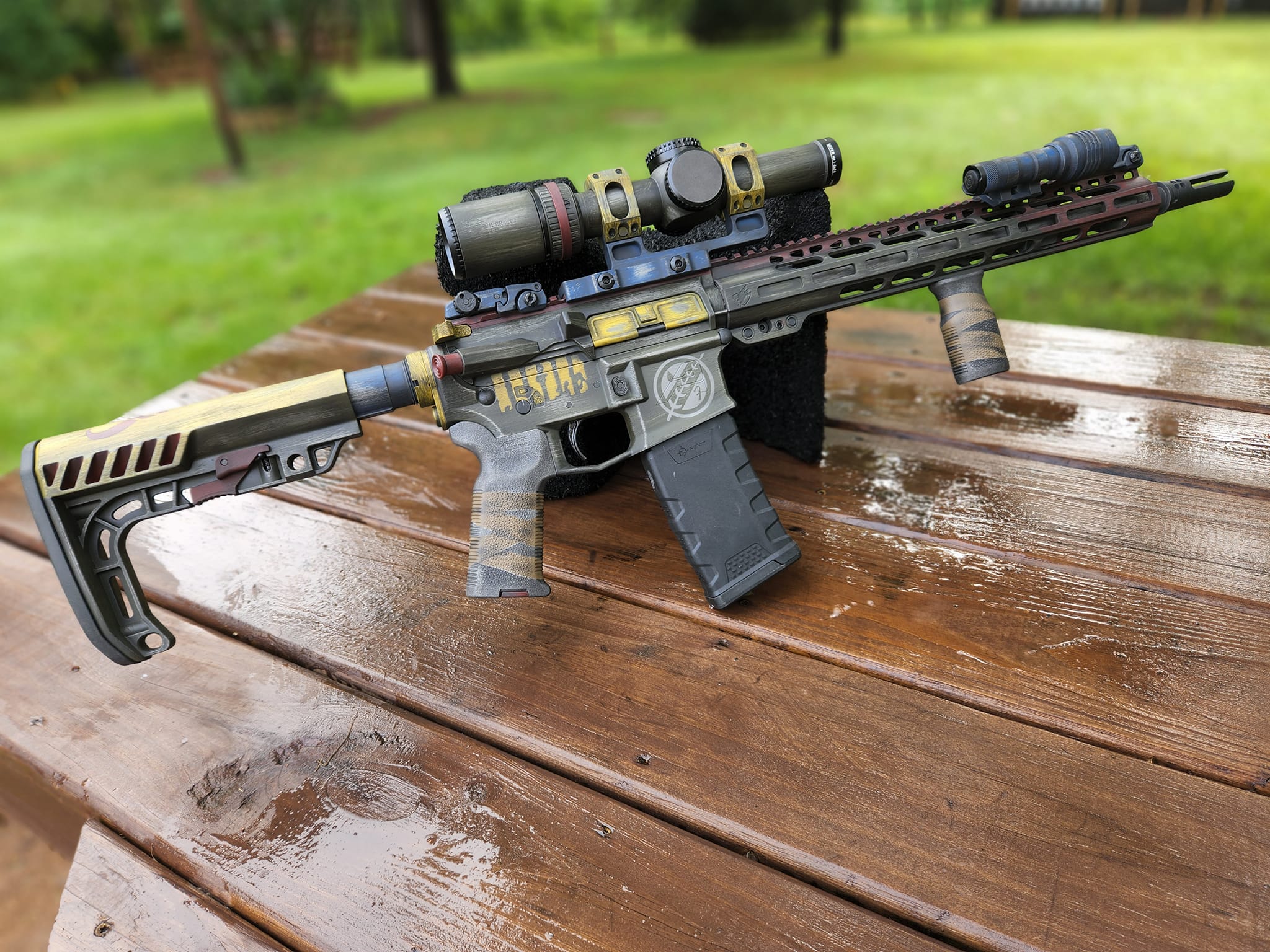 Custom AR build on picnic table